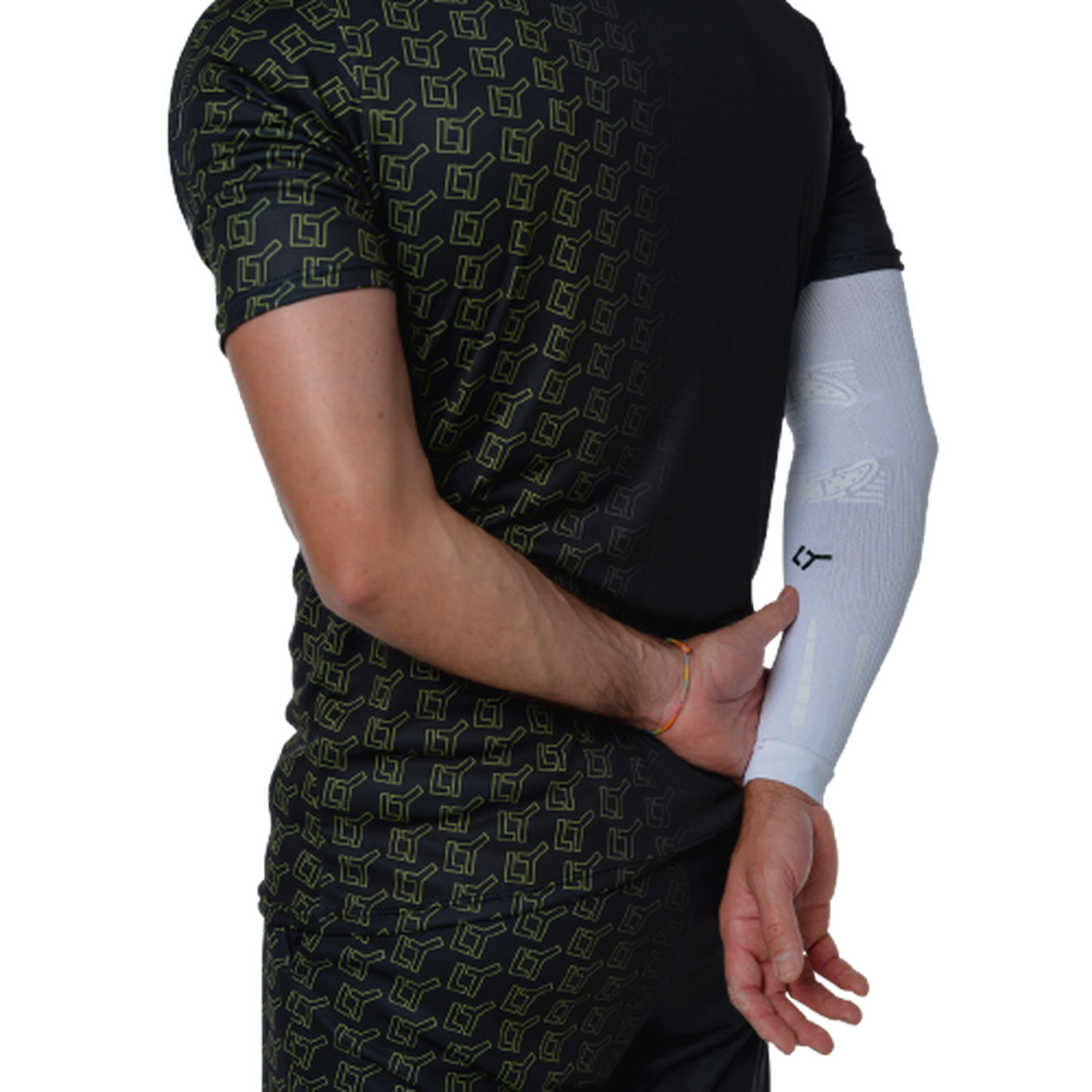 NO STRAIN Sleeve - Image 23