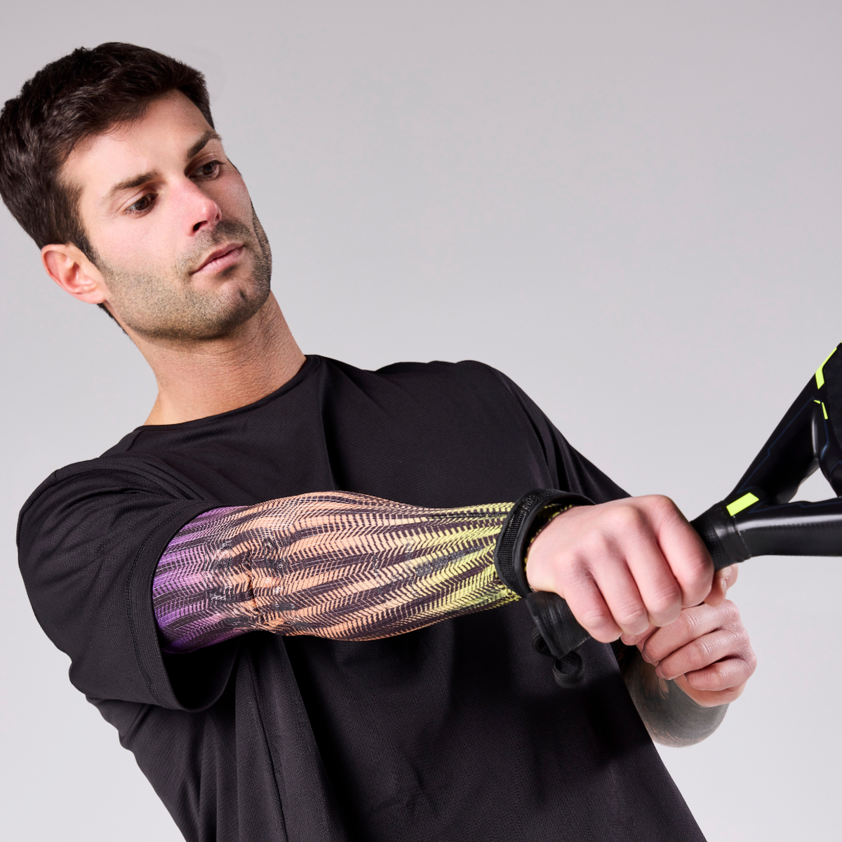 NO STRAIN Sleeve - Image 46